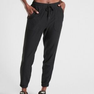 Athleta Black Women's Farallon Joggers